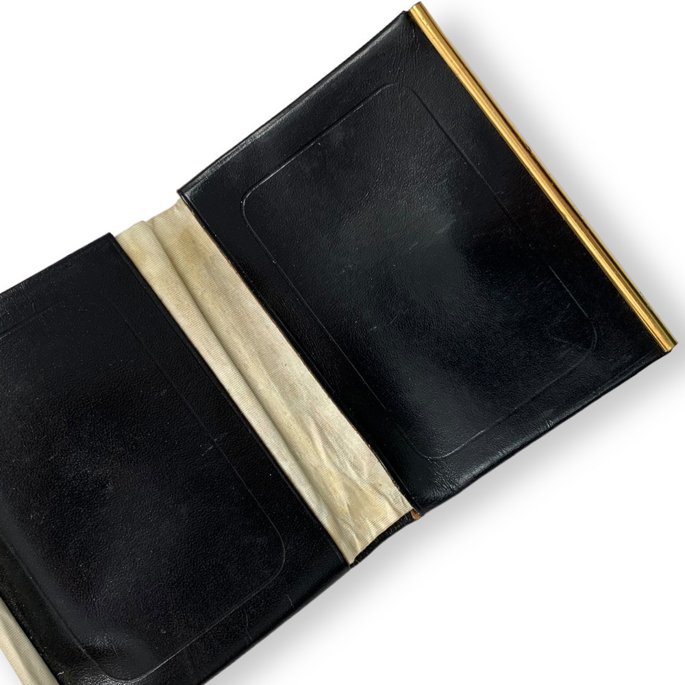 1950's black saddle leather gold floral kiss-lock wallet - Picture 6 of 13